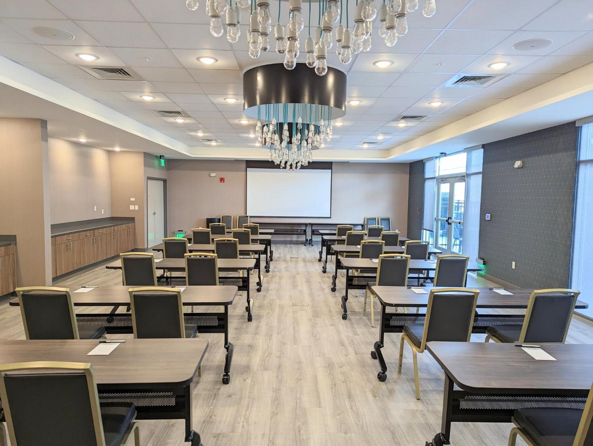 Candlewood Suites - Tulsa Hills - Jenks By Ihg Экстерьер фото